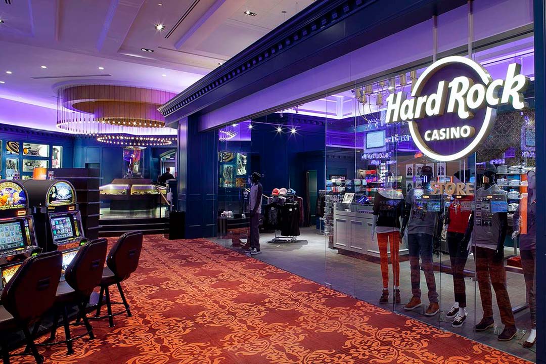 hotel near hard rock casino vancouver